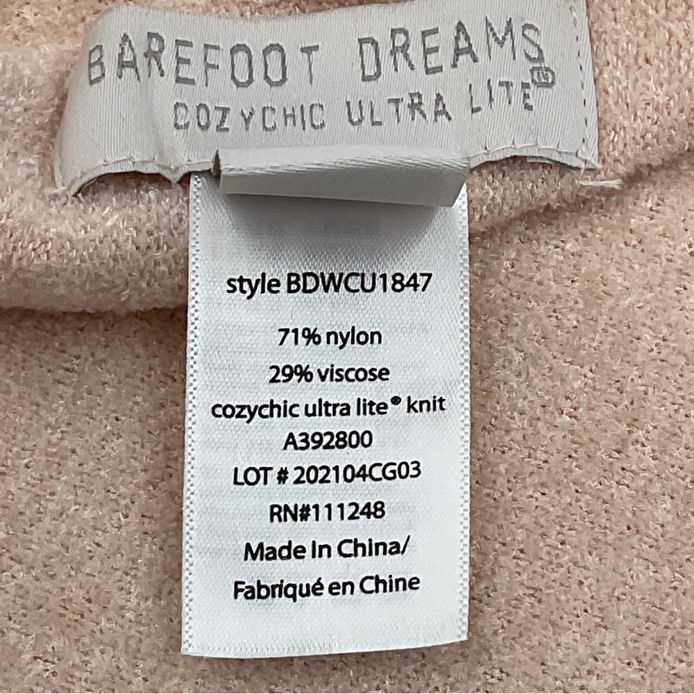 Barefoot Dreams CozyChic Ultra Lite Knit Sunset Poncho Pale Pink One Size Plus - Picture 13 of 16